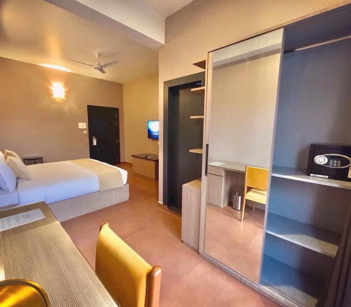 The Dibrugarh Address Hotel Kültér fotó