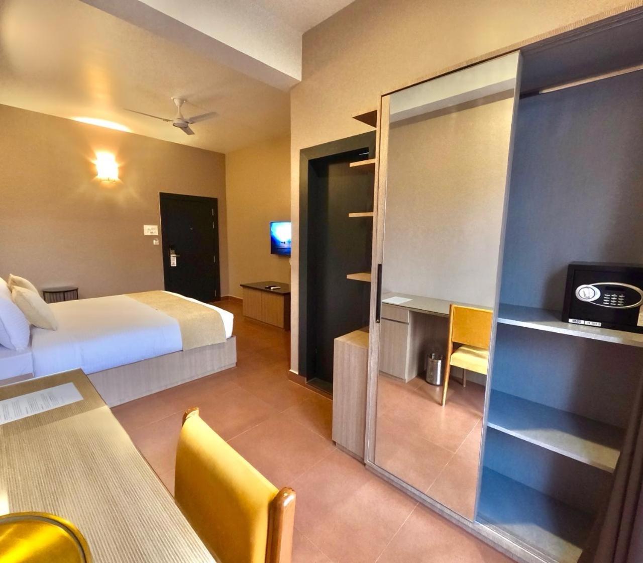 The Dibrugarh Address Hotel Kültér fotó